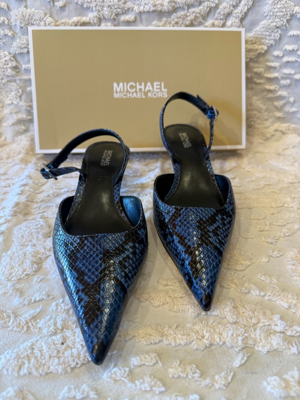 MICHAEL Michael Kors Blue Snake-Print Pointed Slingback Mules #638